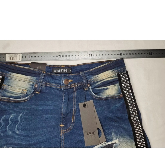 Arketype Apparel Side Clear Stone Denim Shorts size 32 NWT - Picture 7 of 11